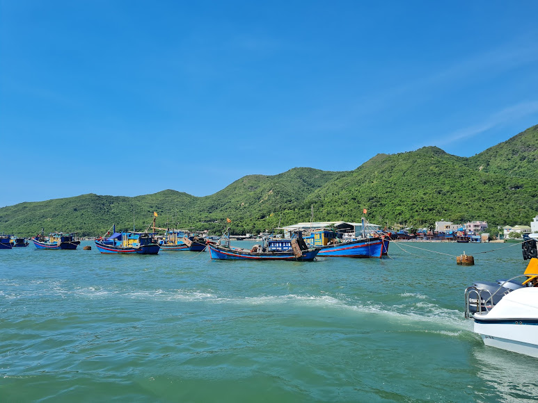 Bến tàu du lịch Nha Trang 4