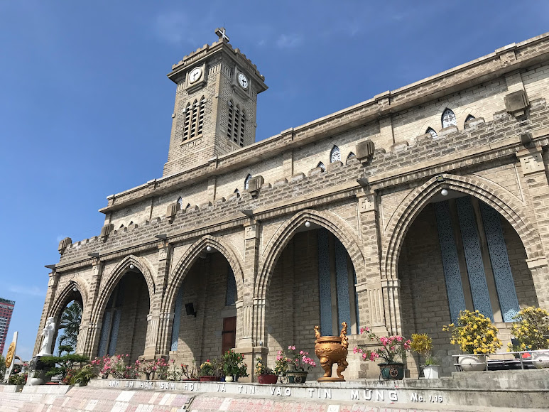 Nha Tho nui Nha Trang 1